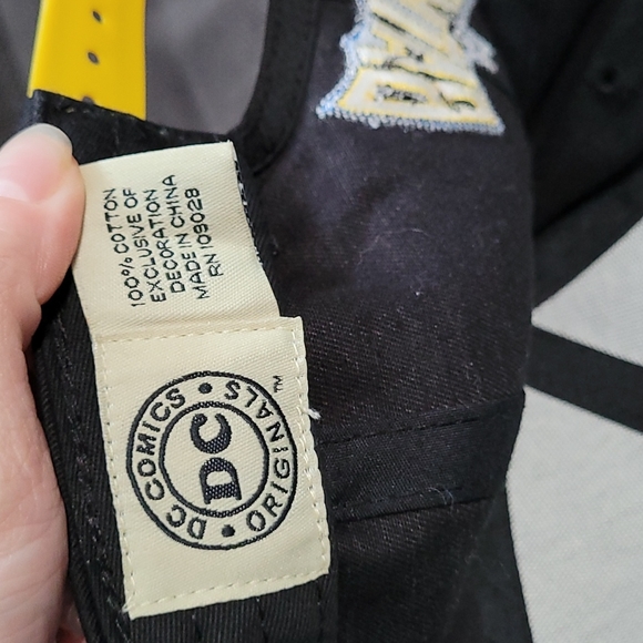 ⭐DC Snapback hat⭐ - Picture 3 of 5